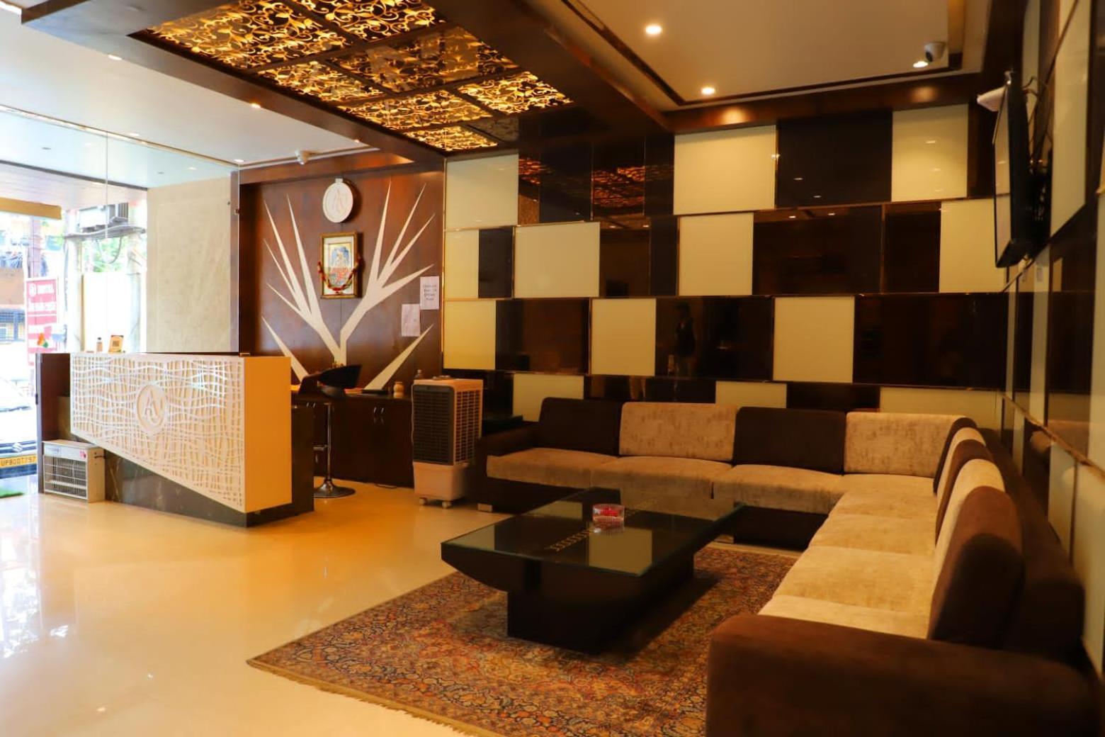 Ananda Castle Hotel Vrindavan Exterior photo